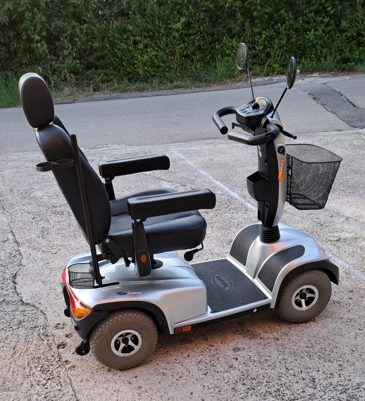 Elektricna invalidska kolica - Skuter