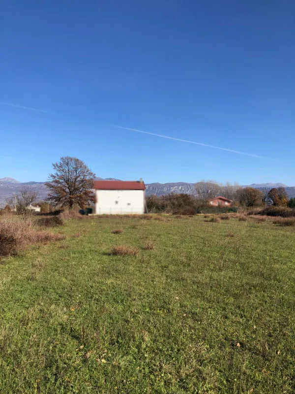 Prodaje se ubranizovan plac u Novom Selu, Danilovgrad