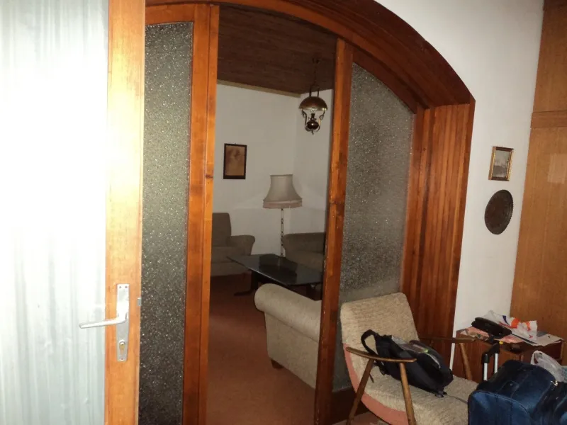 Prodajem trokrilna, lučna, zastakljena vrata - 2 kom