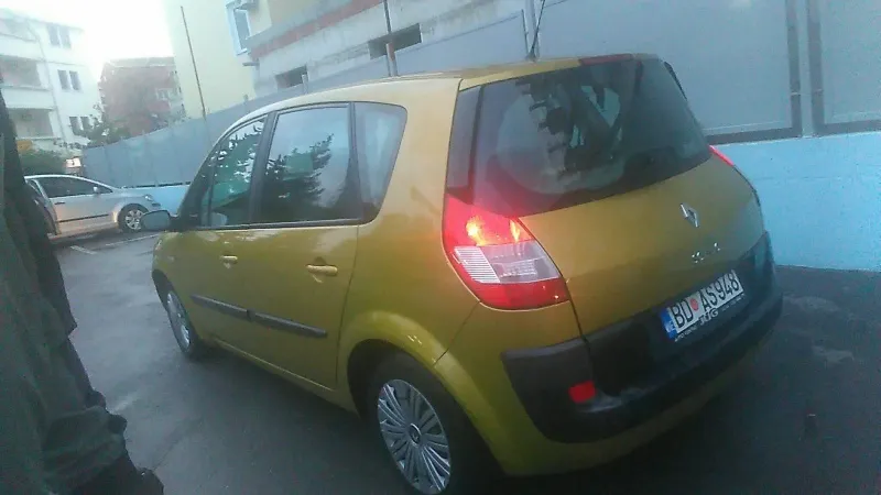 Renault scenic 2005god.