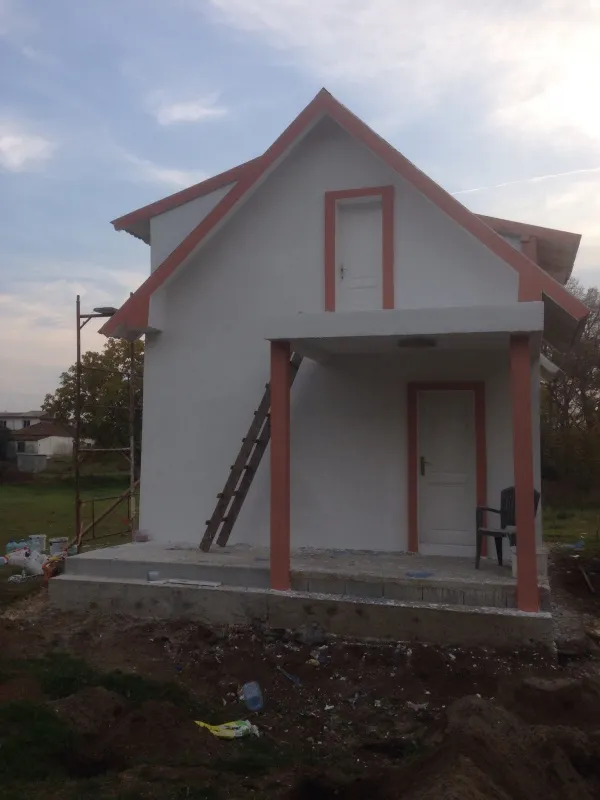 Prod ahem kucu u Ulcinj