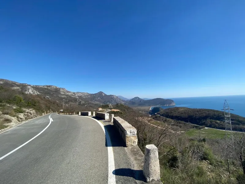 Prodajem ili mijenjam plac u selu Zukovica/Petrovac za stan u Podgorici 