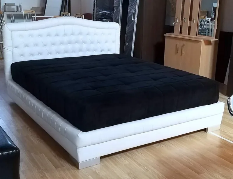Otkup polovnog očuvanog  nameštaja starosti do pet godina.