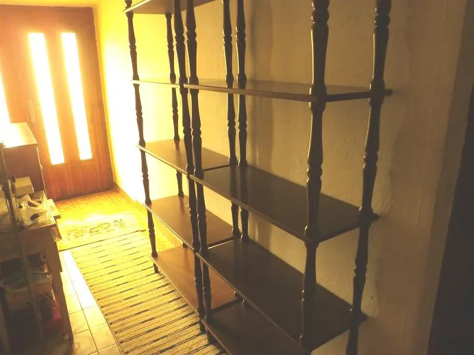 Prodajem etažerke