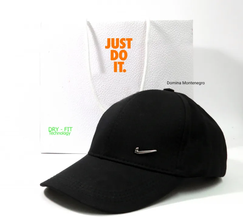 Nike kacketi