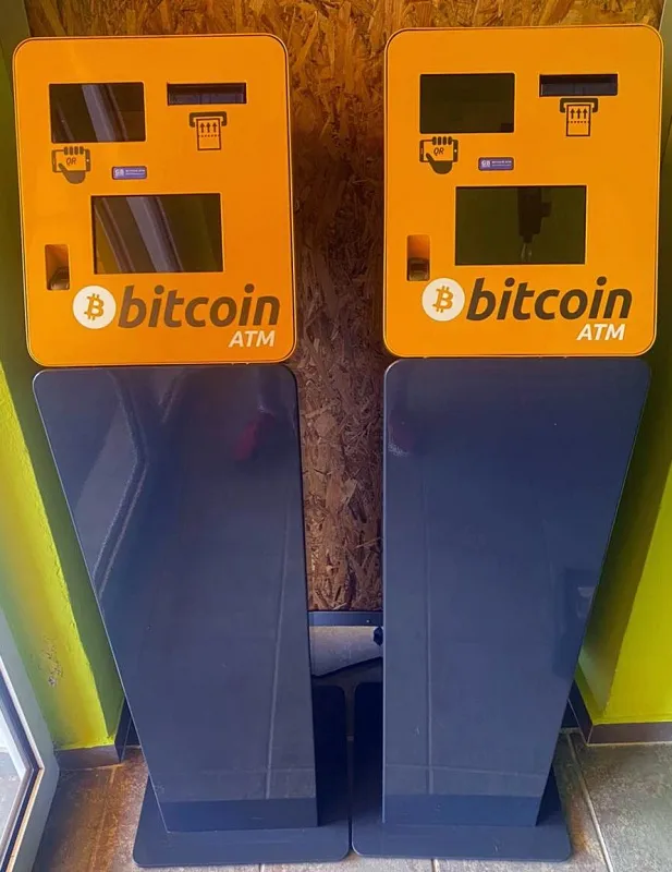 Dva bitcoin aparata sa mogucnostima da instalirate svoj wallet