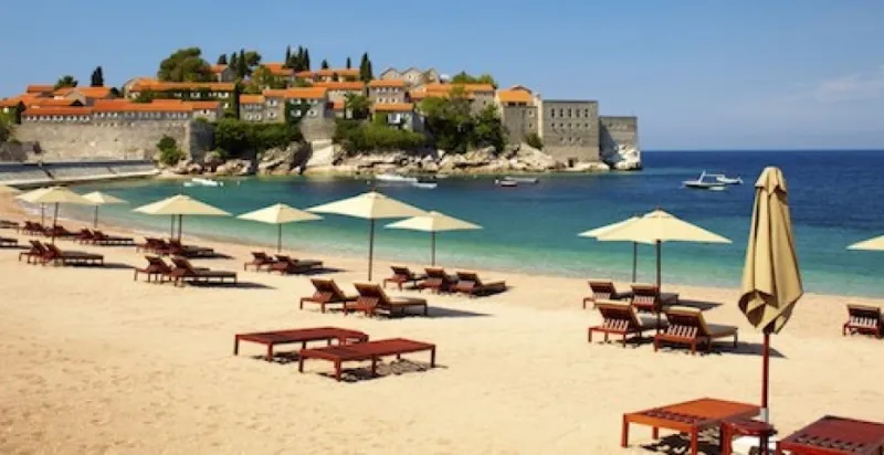 Posredujem u izdavanju stanova Budva/Bečići