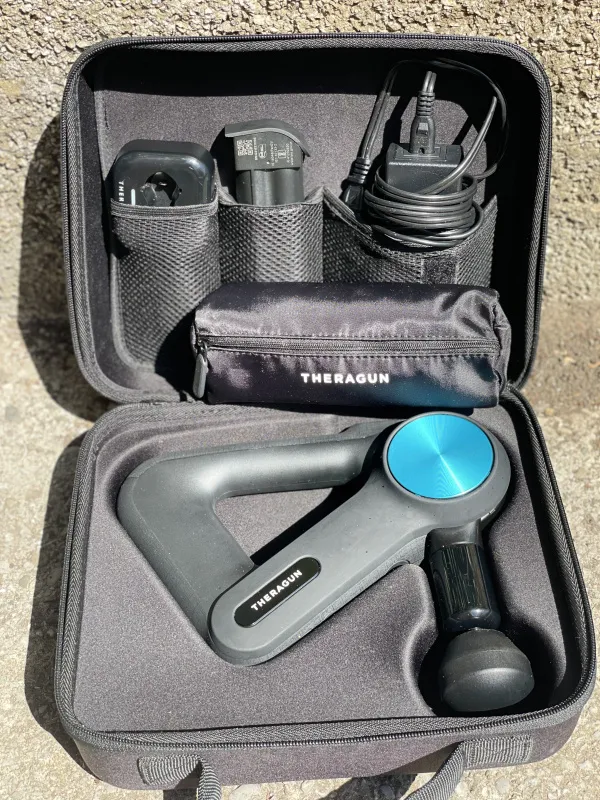 Prodajem TheragunPro 4th Generation