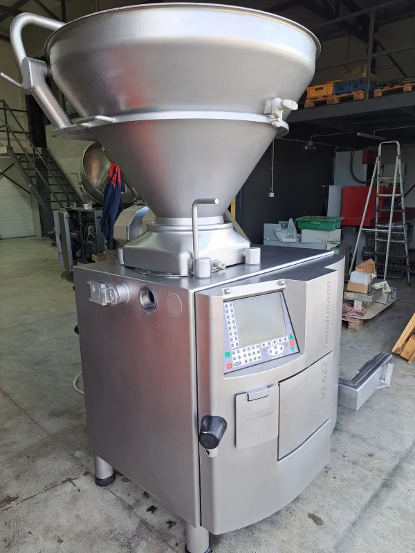 Vakum punilica Handtmann VF 622