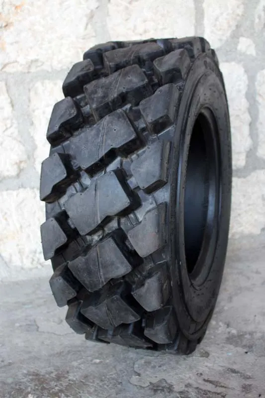 Gume 10-16.5 12 ply za bager utovarivač Bobcat