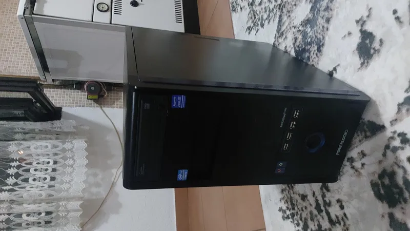 Prodajem PC