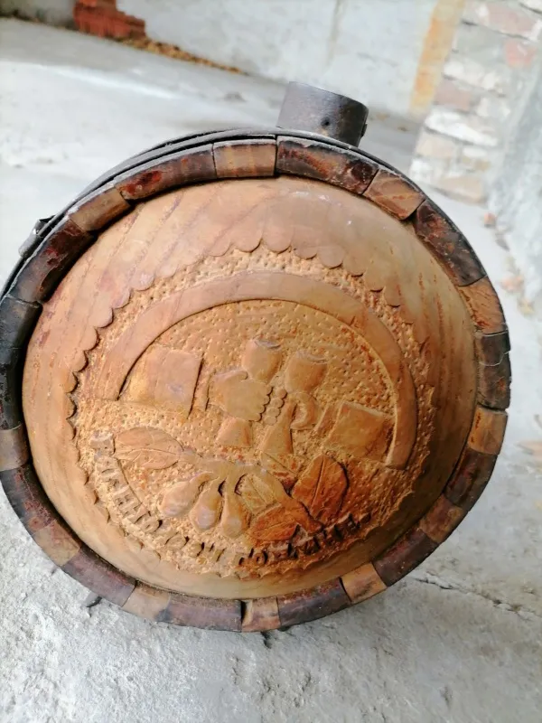 Čutura radjena u duborezu 1934g