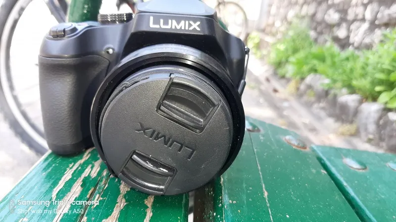 Prodajem kameru Lumix FZ80