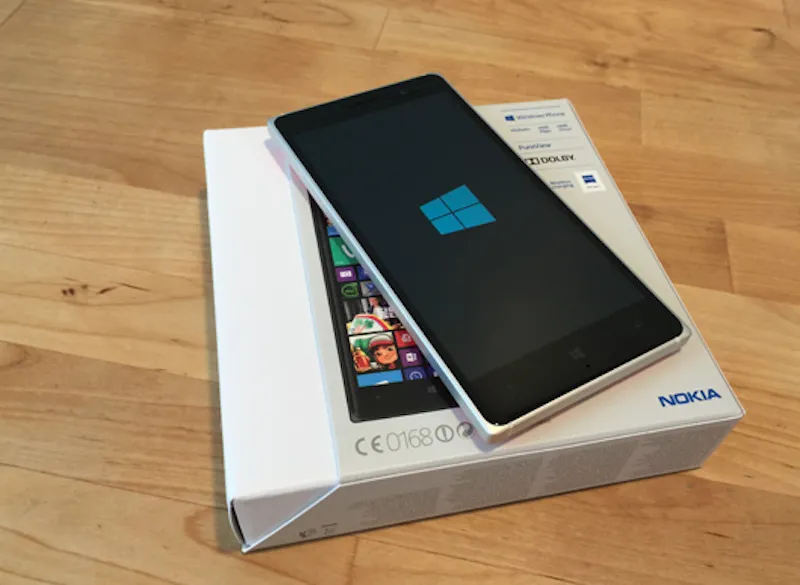 Nokia Lumia 830
