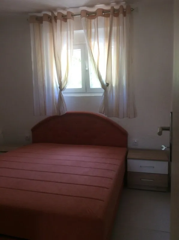 Rent house