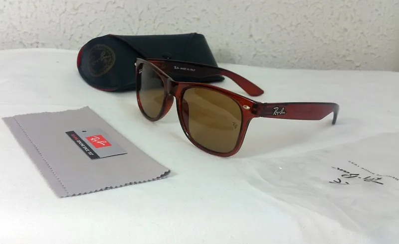 ray ban wayfarer sa pravim polarizovanim staklom