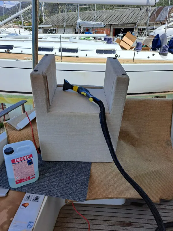 boat washing, facilities cleaning, furniture deep wash