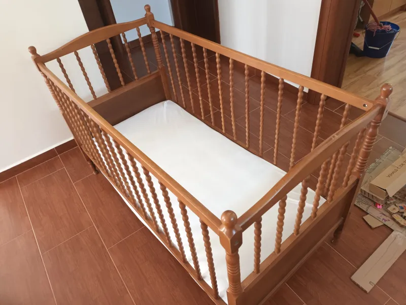 Poklanjam djecji krevetac