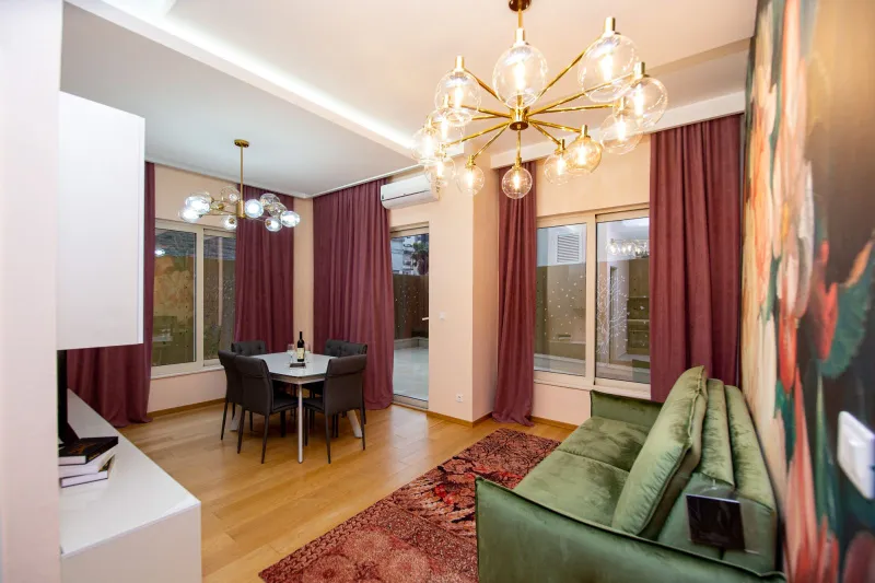 Dvosoban stan 107m2 - Budva - Centar grada