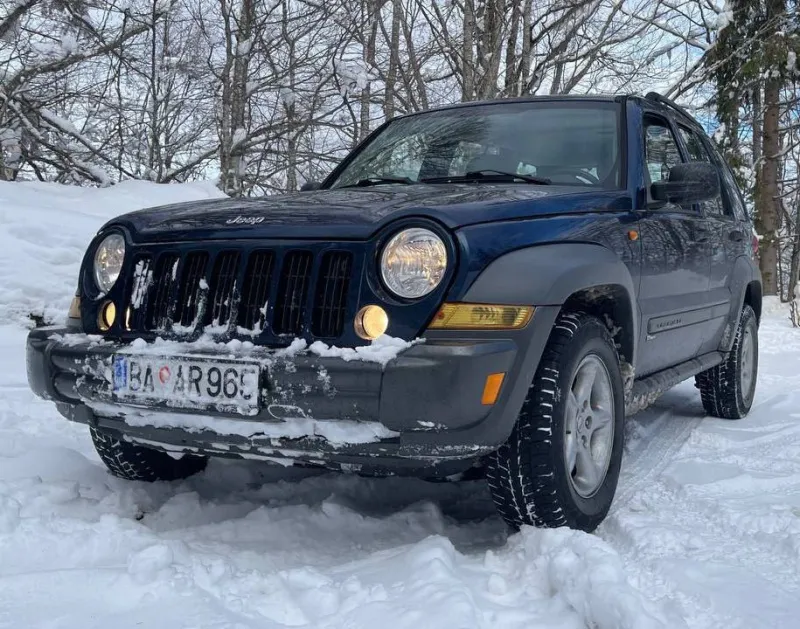Jeep KJ Liberty 2.8 CRD 2005g.