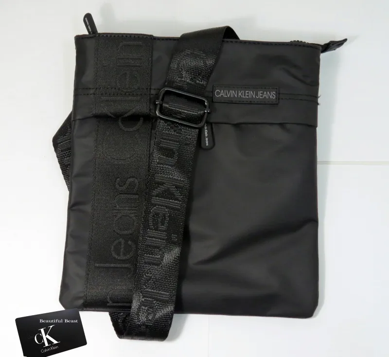 CALVIN KLEIN muska torbica original