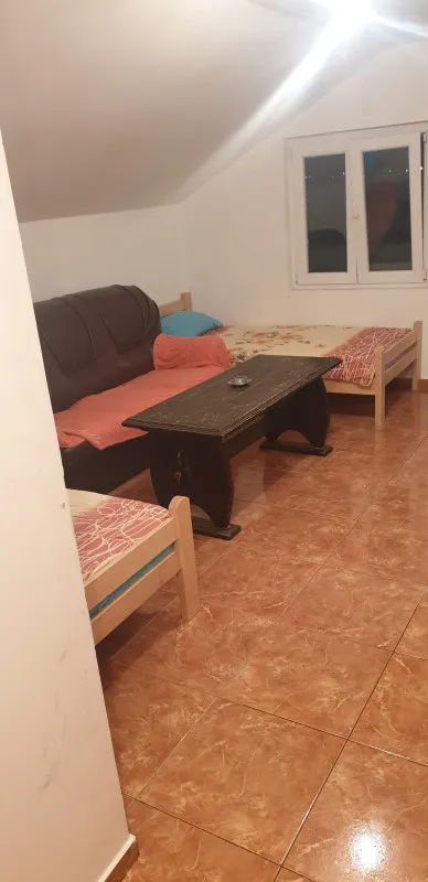 Izdajem smjestaj kod aeridroma