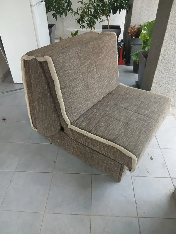Fotelja Mojca