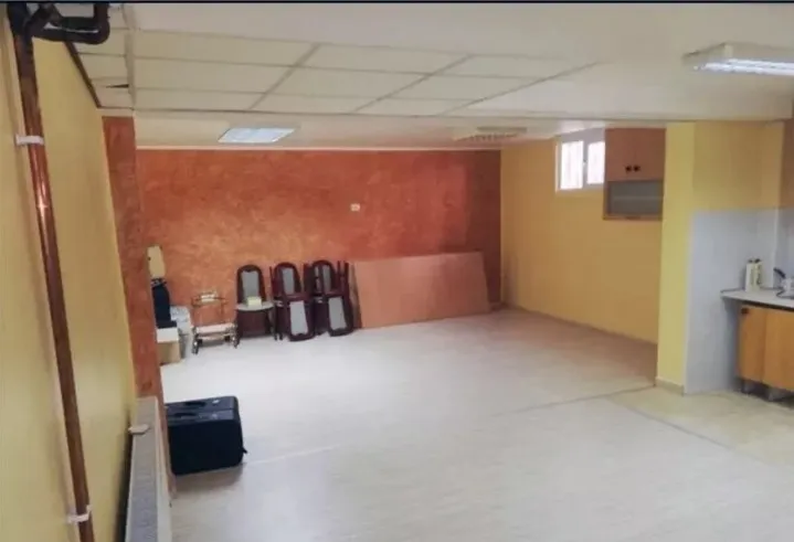 Poslovni prostor 180m2 Beograd-Palilula