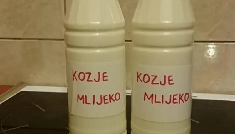 KOZJE MLIJEKO 