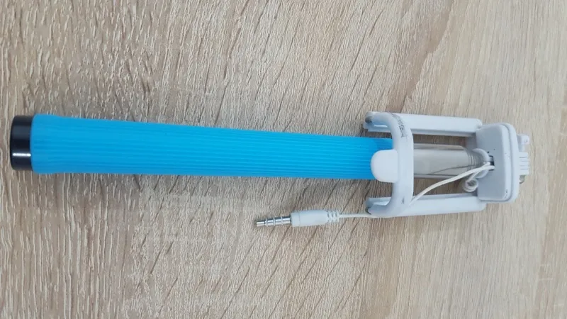 Selfie stap, Selfie stick