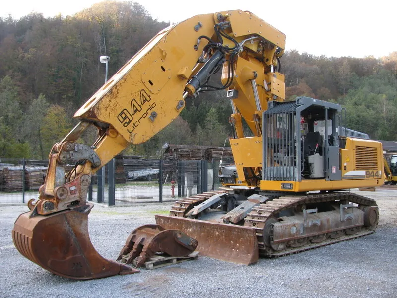 Bager Liebherr R944C Tunelski bager