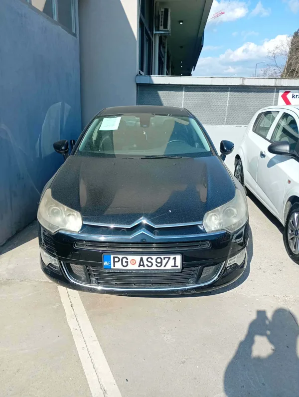 CITROEN.     C5.     2.2 HDI.   125.  KW. 2008.   GODISTE     URADJENI.   MALI.
