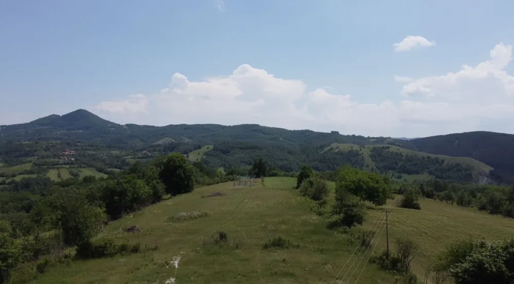 Plac na Divcibarama-selo Rosici